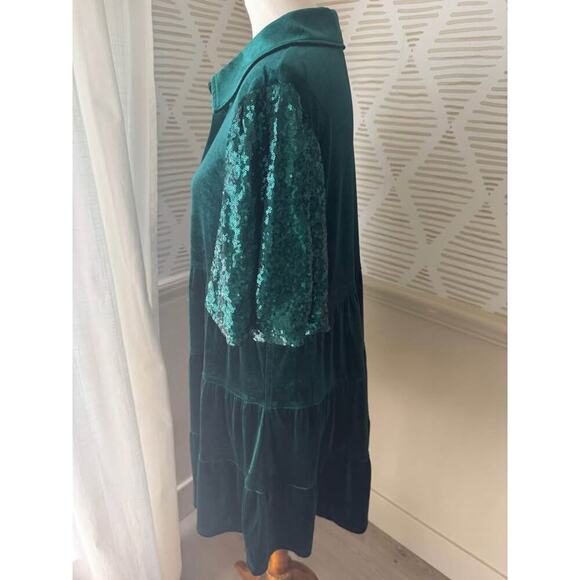 Entro Women’s Large Green Velvet & Sequin Tiered Ruffle Mini Dress - Picture 2 of 5